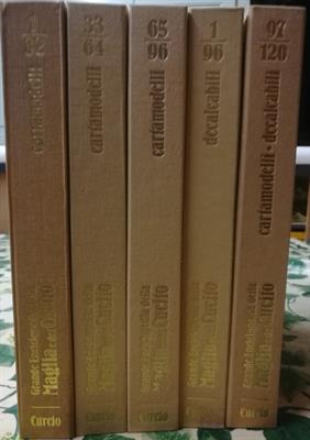 Grande Enciclopedia della Maglia e del Cucito