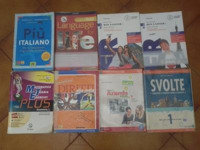 Libri delle superiori - Anteprima 3