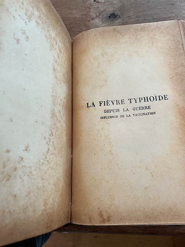 Foto 7Tesi medicina 1920 francese